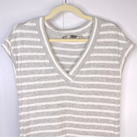 Athleta Casual Knit Mini Dress Short Sleeves V-Neck Stripes Gray White XS - Picture 4 of 14